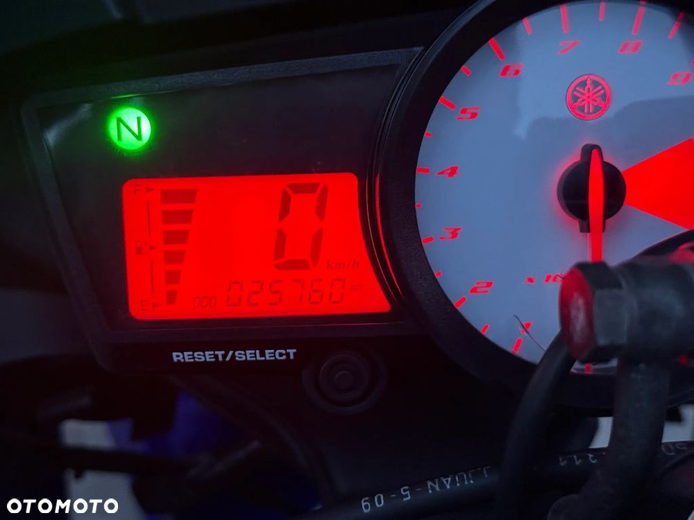 Yamaha R125 - 8