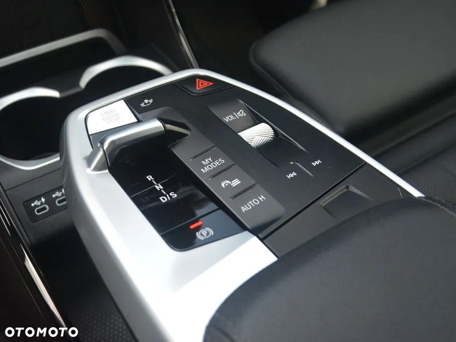 BMW X1 sDrive18i M Sport - 8