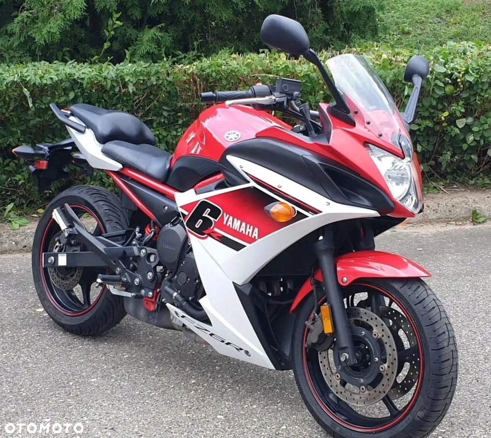 Yamaha XJ - 16