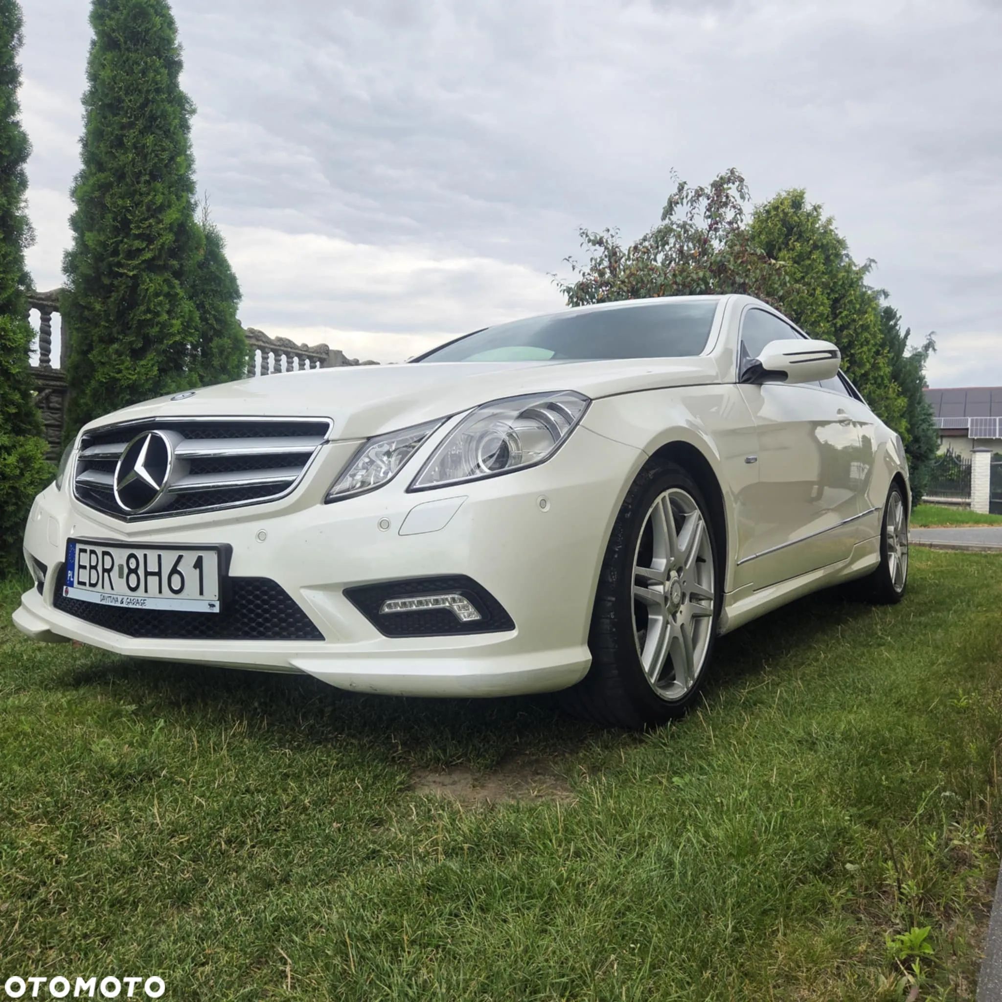 Mercedes-Benz Klasa E 350 CDI BlueEff - 1
