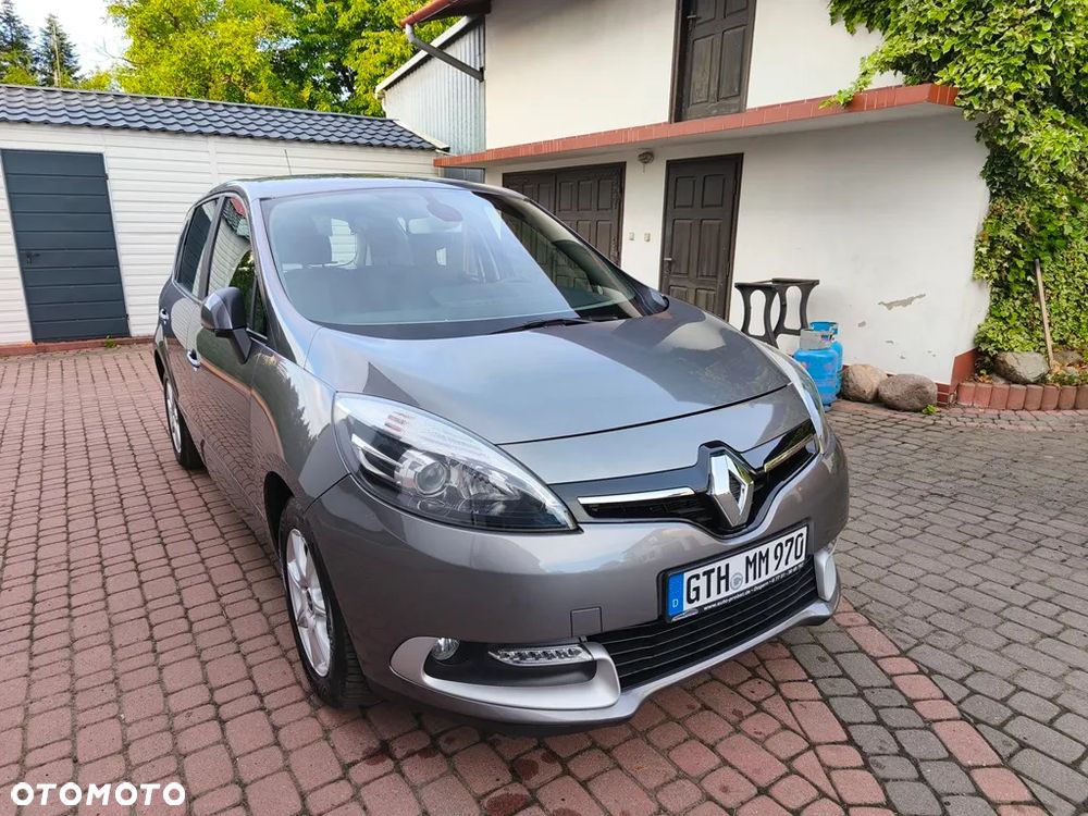 Renault Scenic 1.6 16V 110 TomTom Edition - 4