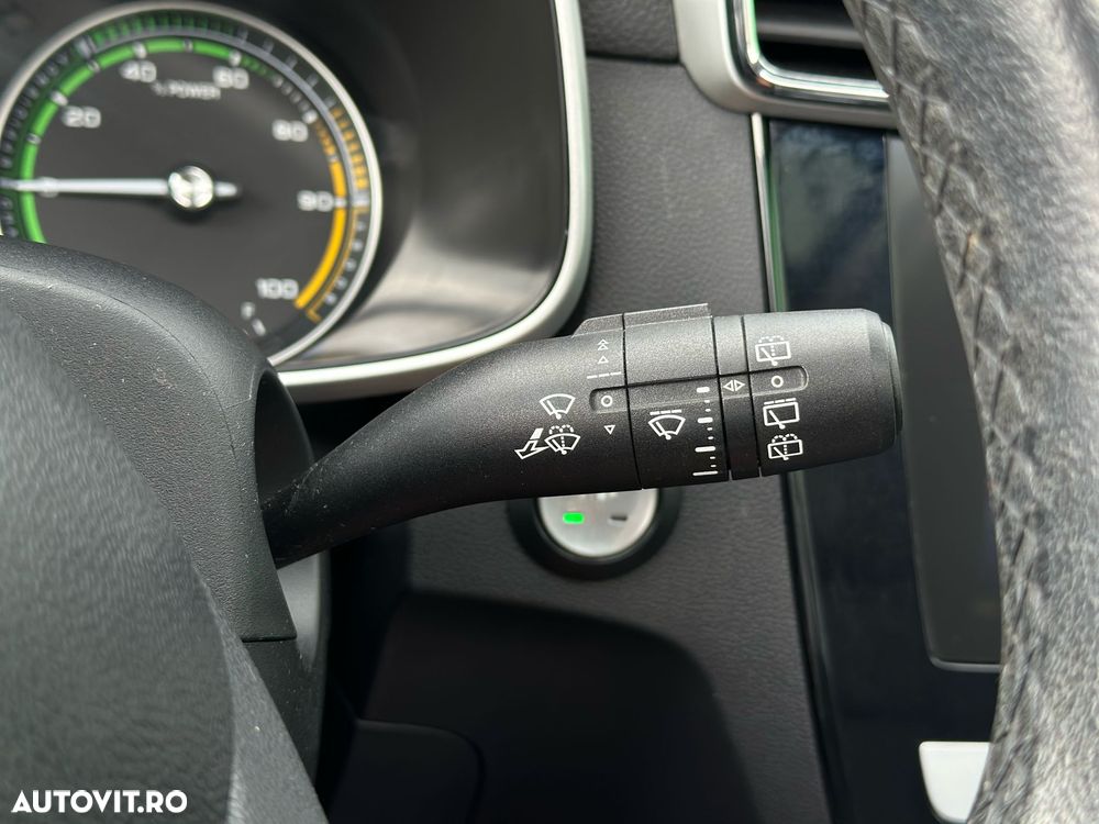 MG ZS EV Luxury - 20