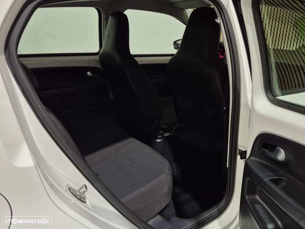 VW Up! 1.0 BMT Move - 25