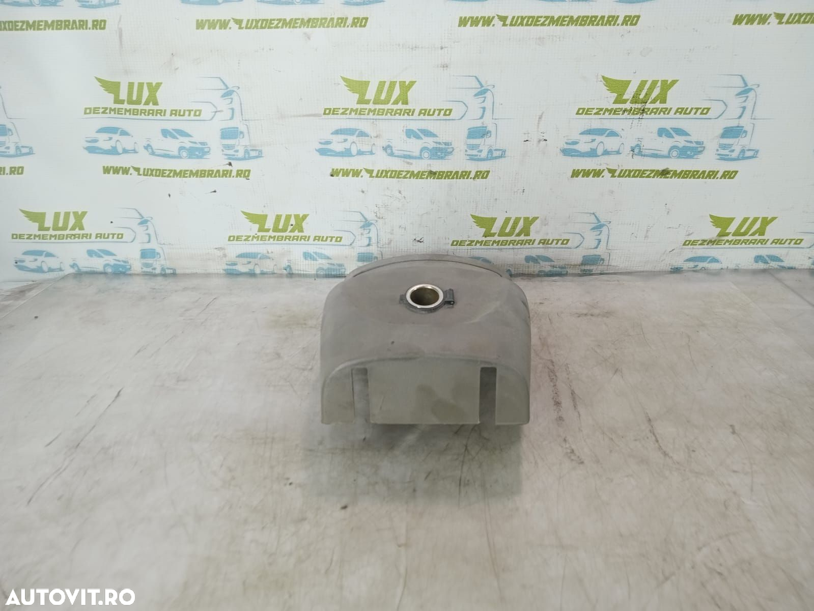 Ornament consola centrala spate 84691-2E000 Hyundai Tucson 1 [2004 - - 2