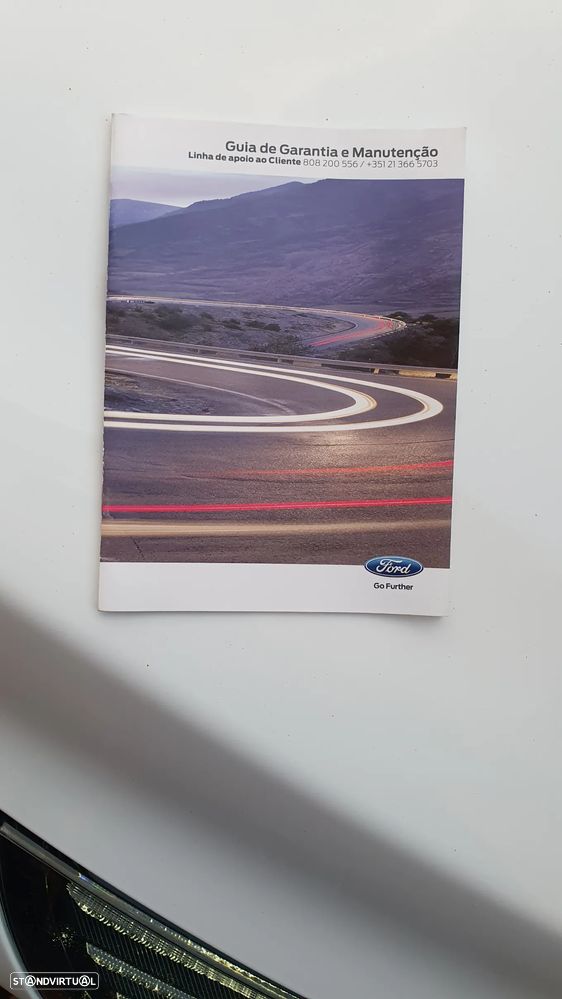 Ford S-Max 2.0 TDCi ST-Line - 32