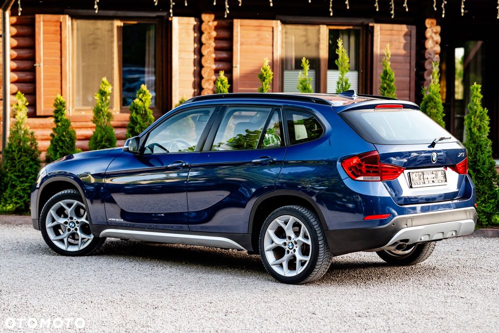BMW X1 xDrive20d xLine - 13
