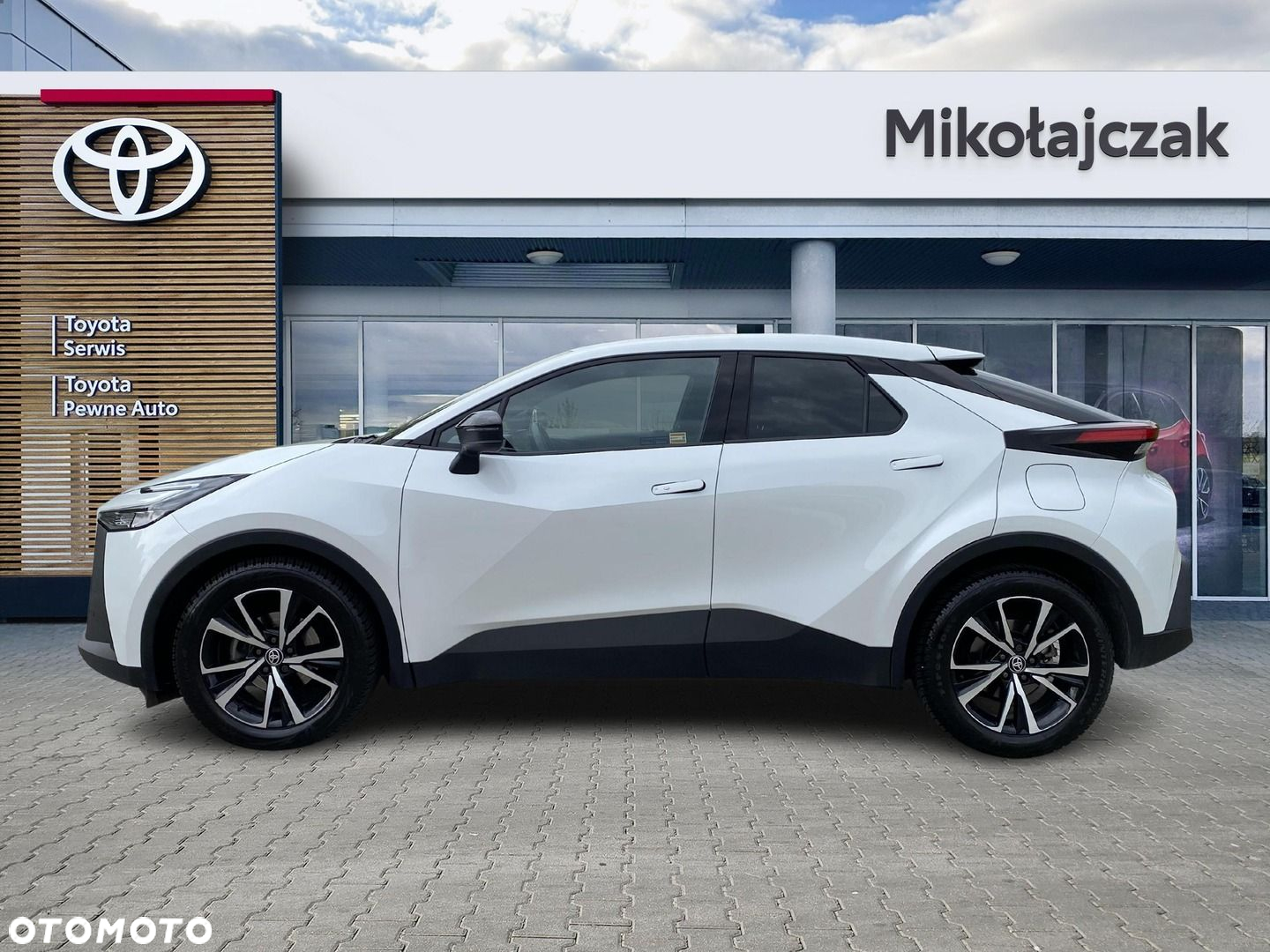 Toyota C-HR - 9