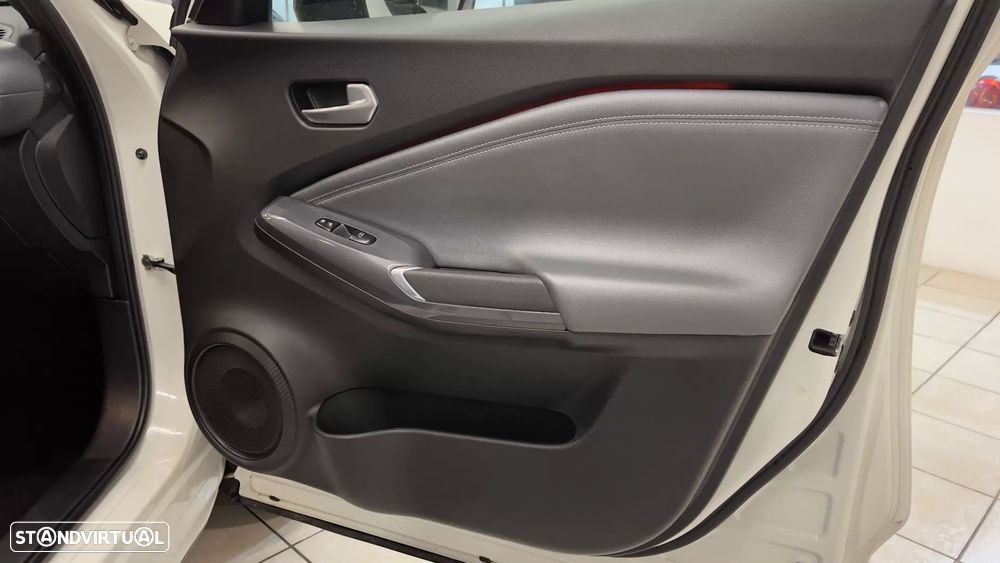 Nissan Juke 1.0 DIG-T N-Design C.Two Tone B.DCT - 29