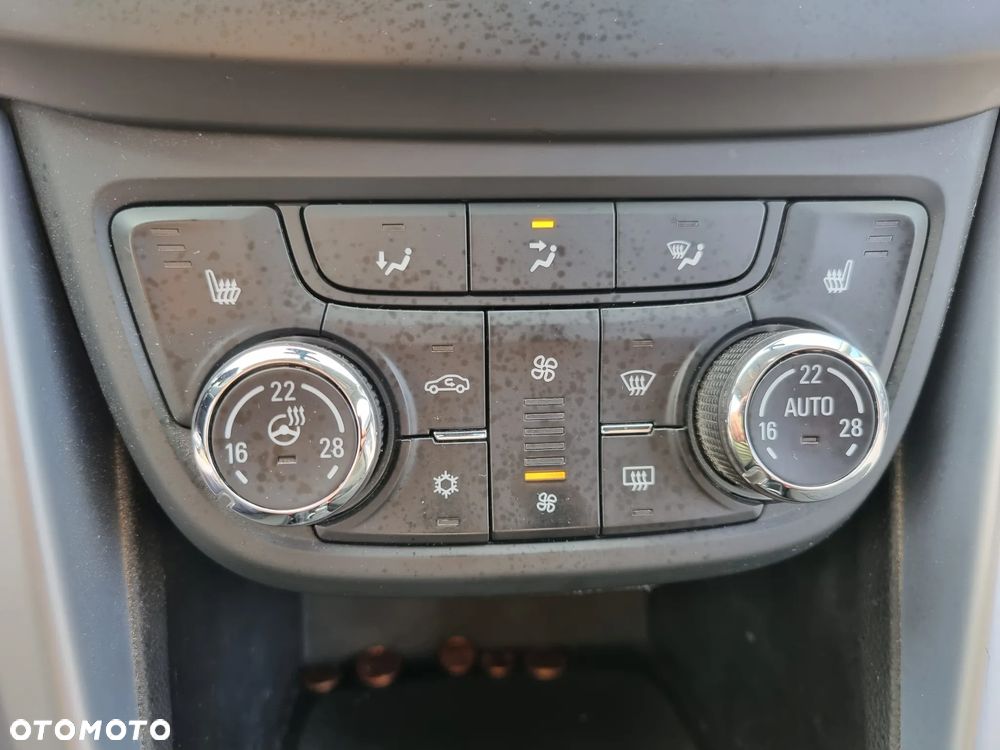 Opel Zafira 1.4 Turbo Business Edition - 24
