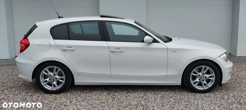 BMW Seria 1 120d - 4