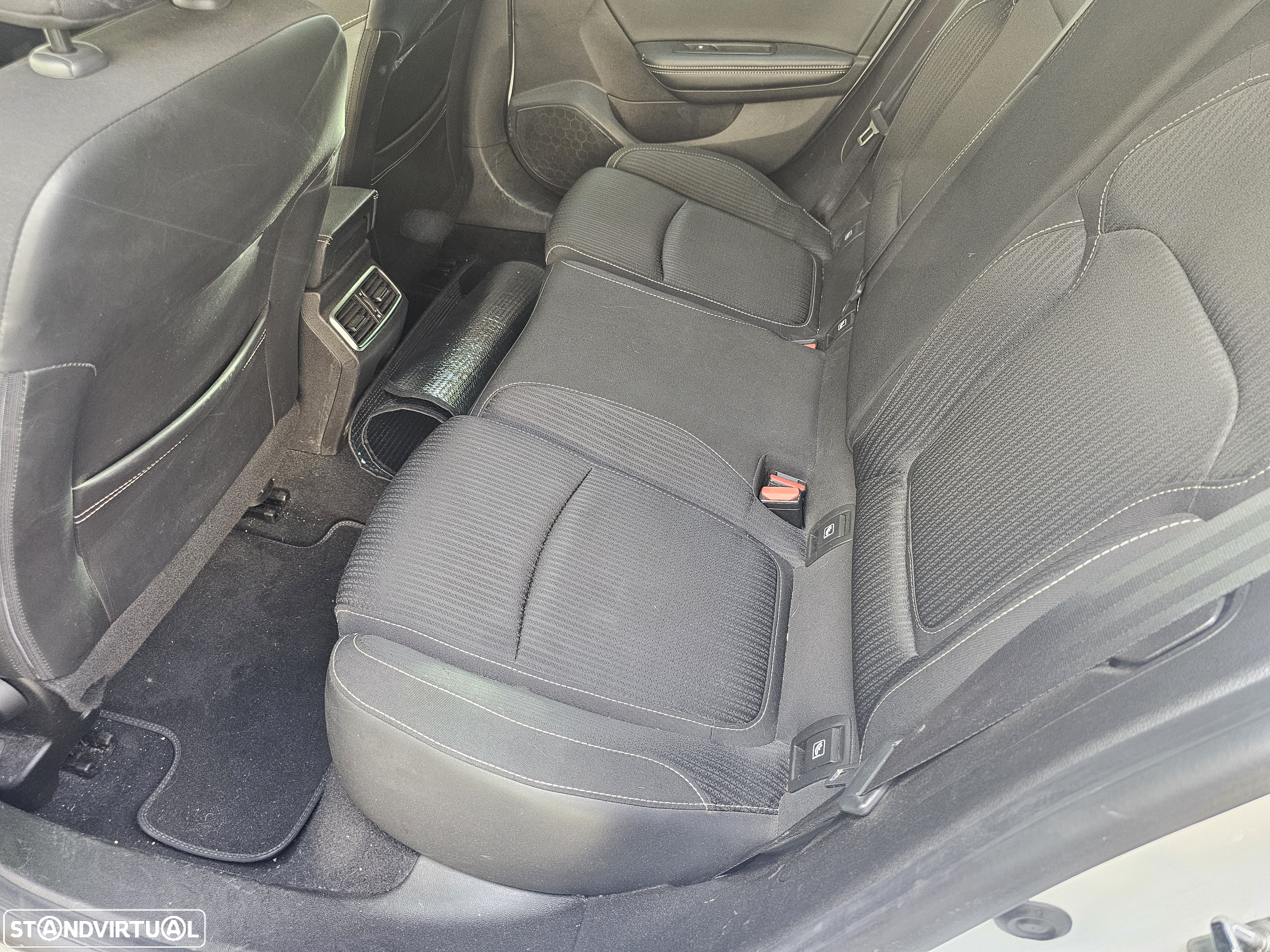 Renault Mégane Sport Tourer 1.6 dCi Intens - 6