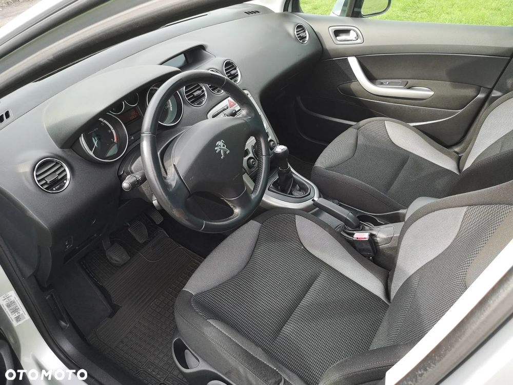 Peugeot 308 120 VTi Platinum - 6
