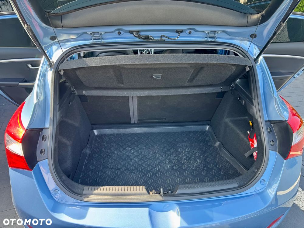 Hyundai i30 - 22