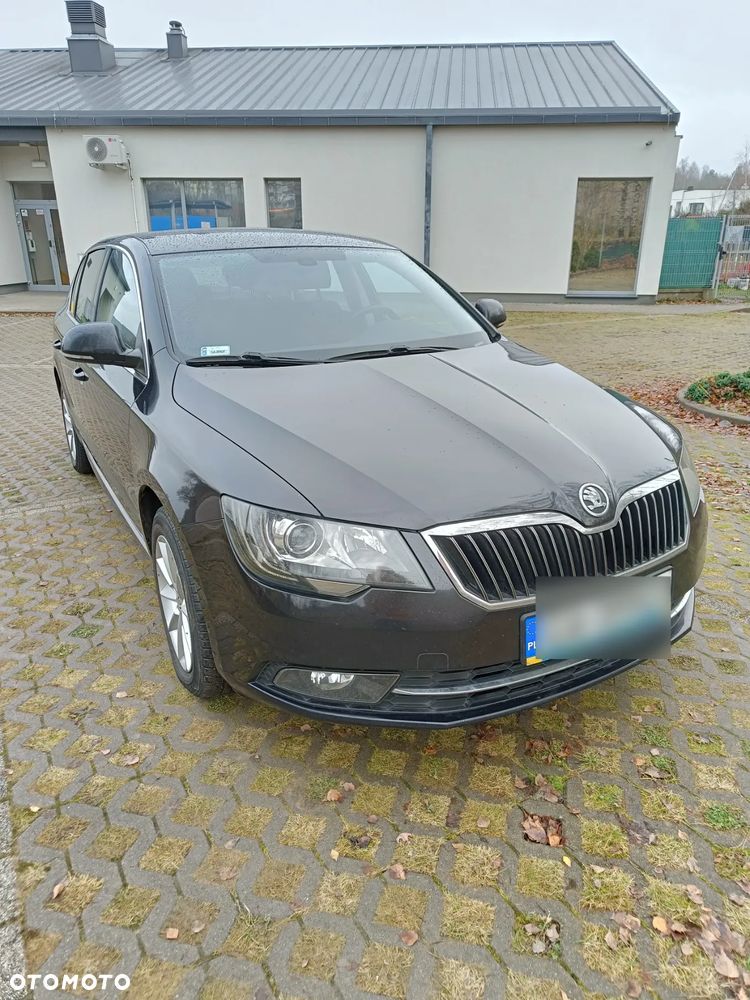 Skoda Superb 2.0 TDI Elegance - 4