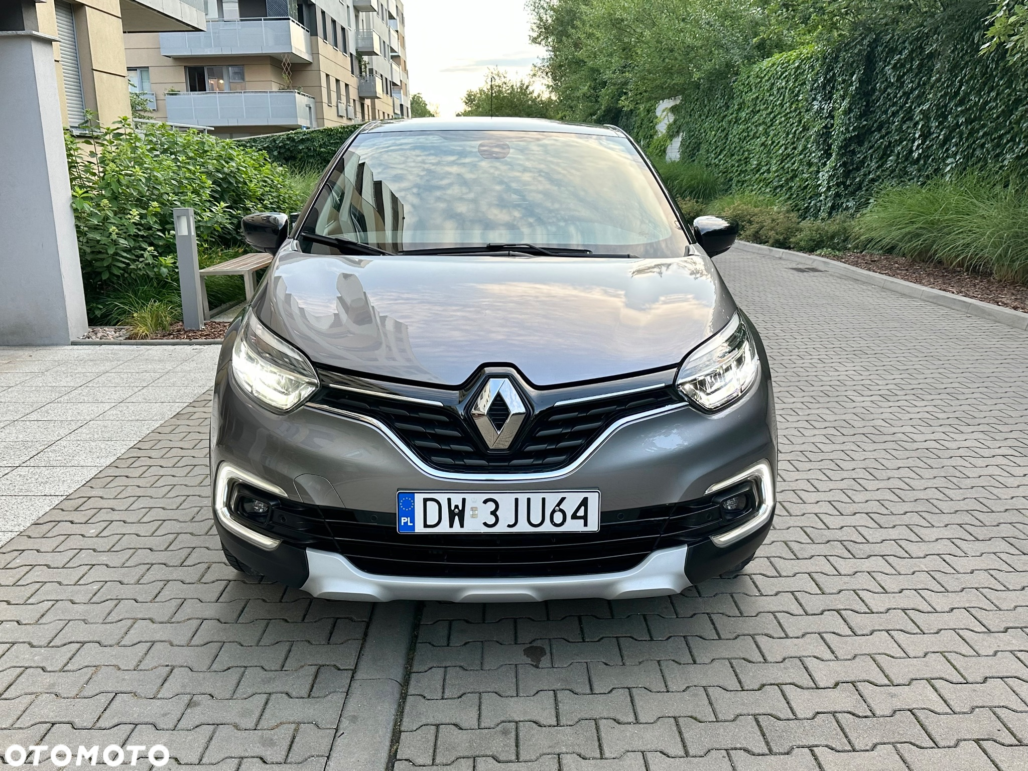 Renault Captur 1.2 Energy TCe XMOD - 2