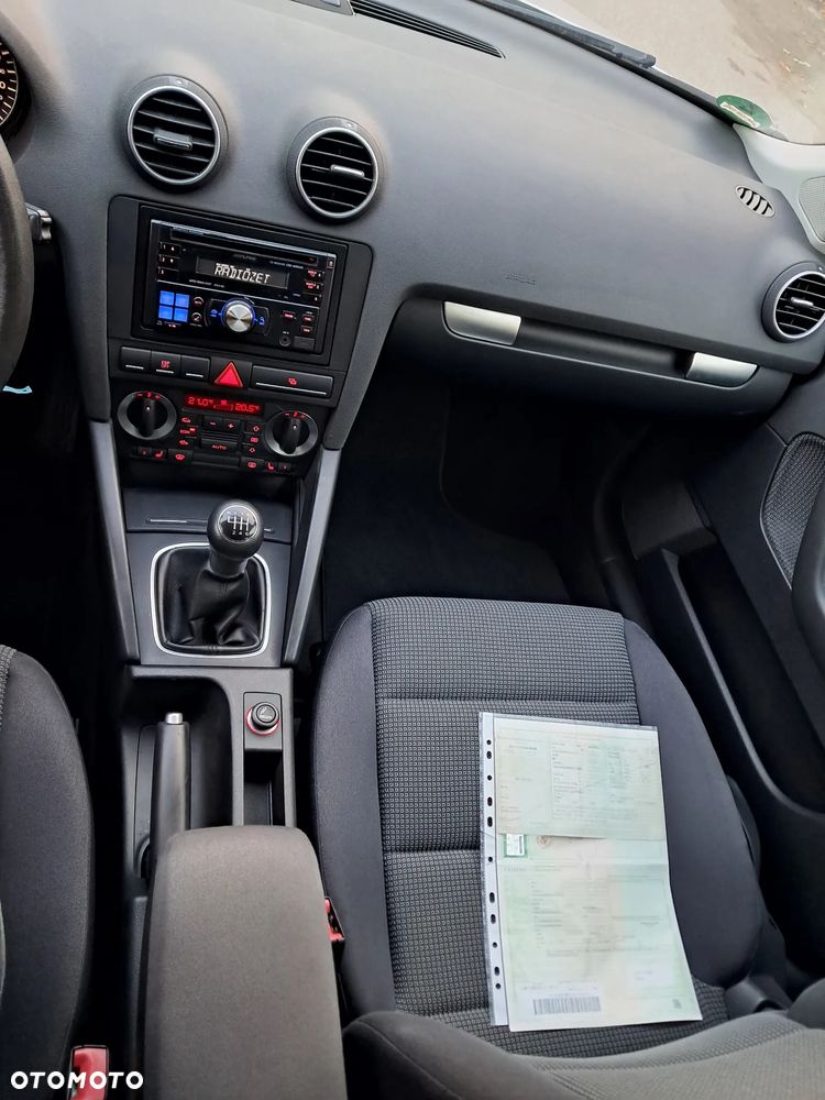 Audi A3 Sportback 2.0 TDI DPF Attraction - 14