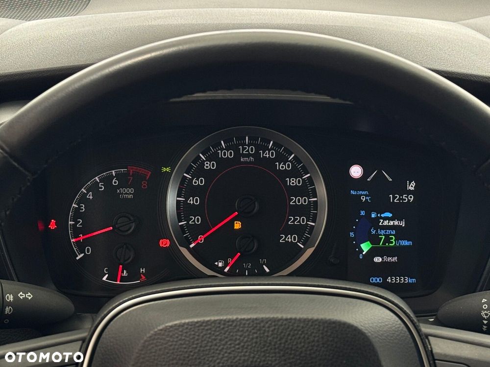 Toyota Corolla 1.5 Comfort - 16