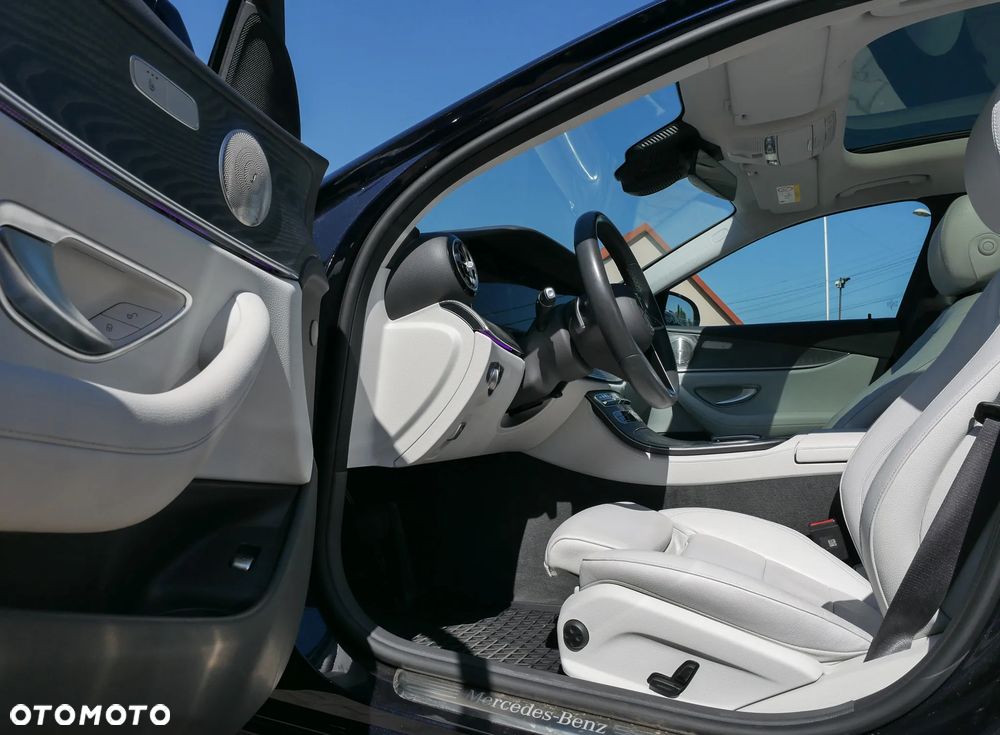 Mercedes-Benz Klasa E 300 de 9G-TRONIC Avantgarde - 12
