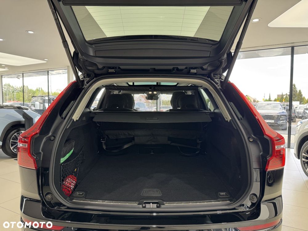 Volvo XC 60 B5 B AWD Inscription - 19