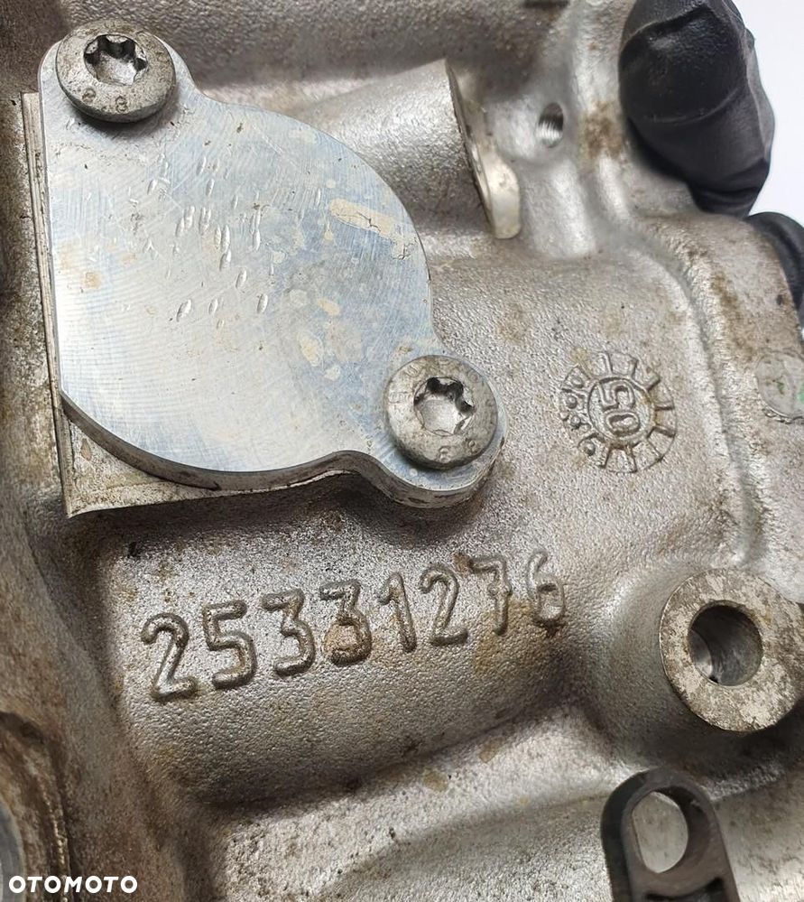 PODSTAWA ŁĄCZNIK KOLEKTORA SSĄCEGO OPEL ASTRA III H 1.6 16V 25331276 - 6