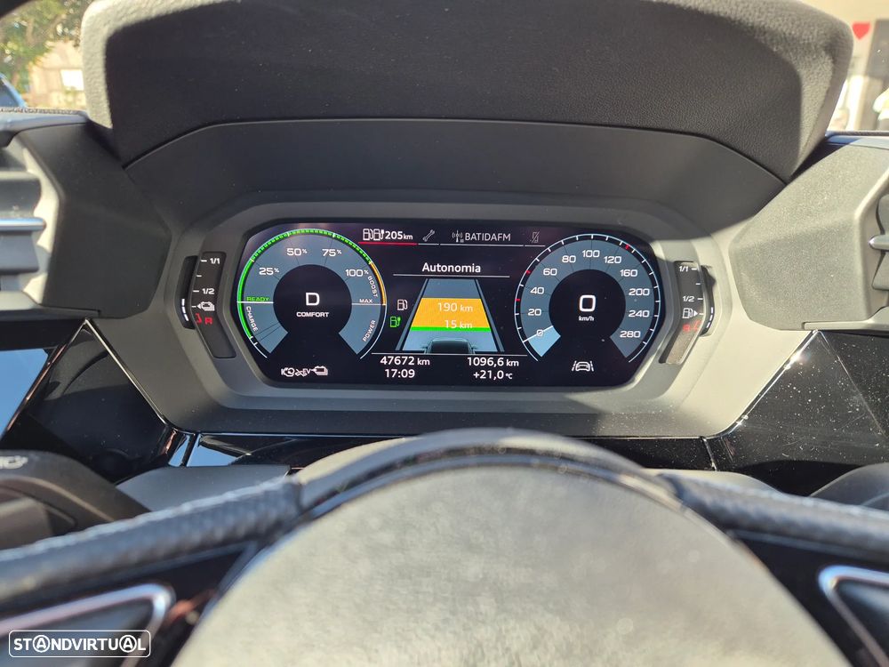 Audi A3 Sportback 45 TFSIe S tronic S line - 9