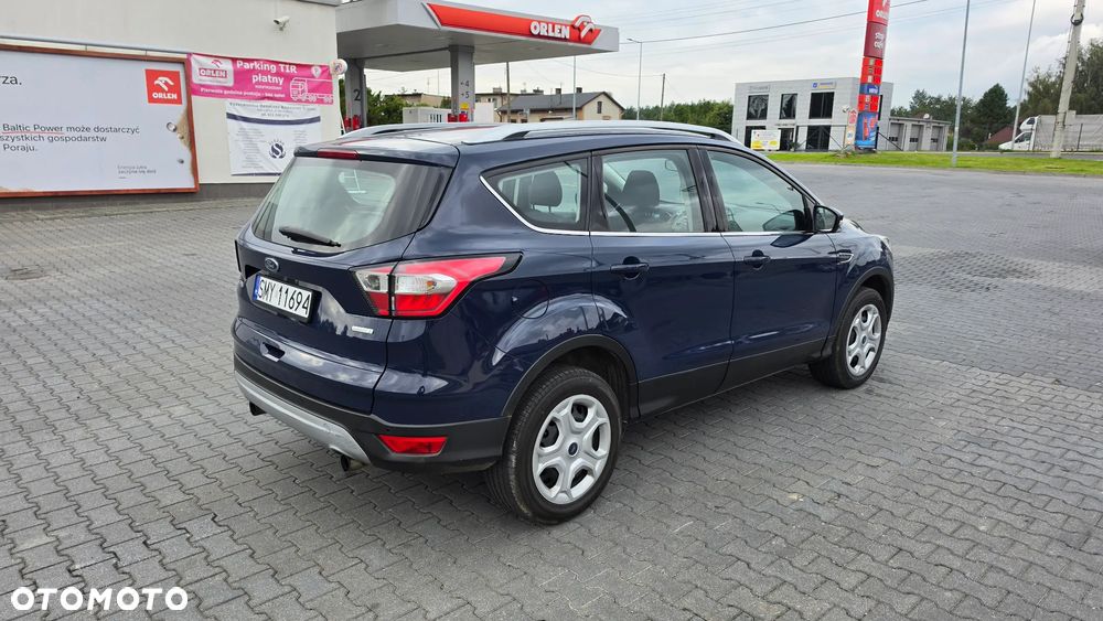 Ford Kuga 1.5 EcoBoost 2x4 Trend - 4