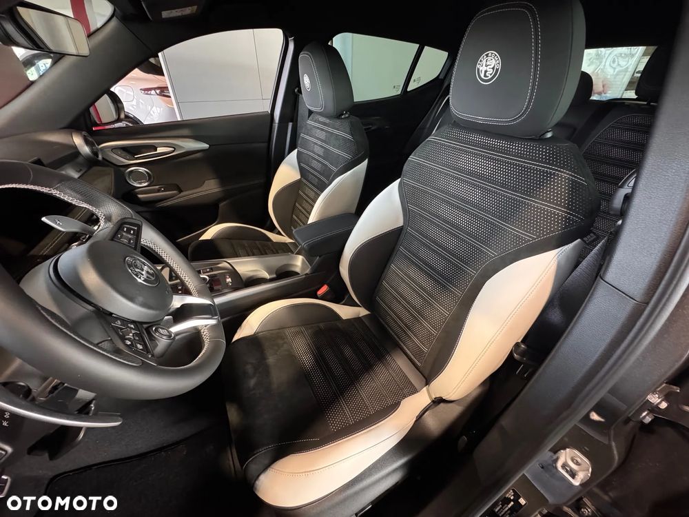 Alfa Romeo Tonale 1.5 T4 GSE mHEV Sport Speciale DCT - 6