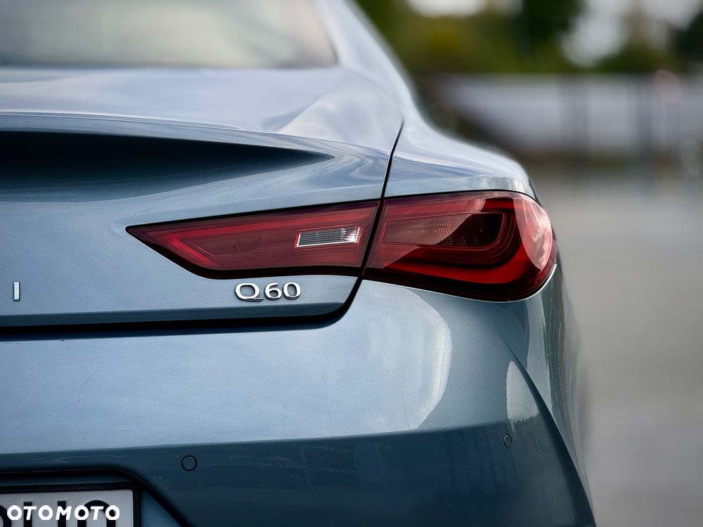Infiniti Q60 2.0t Premium - 26