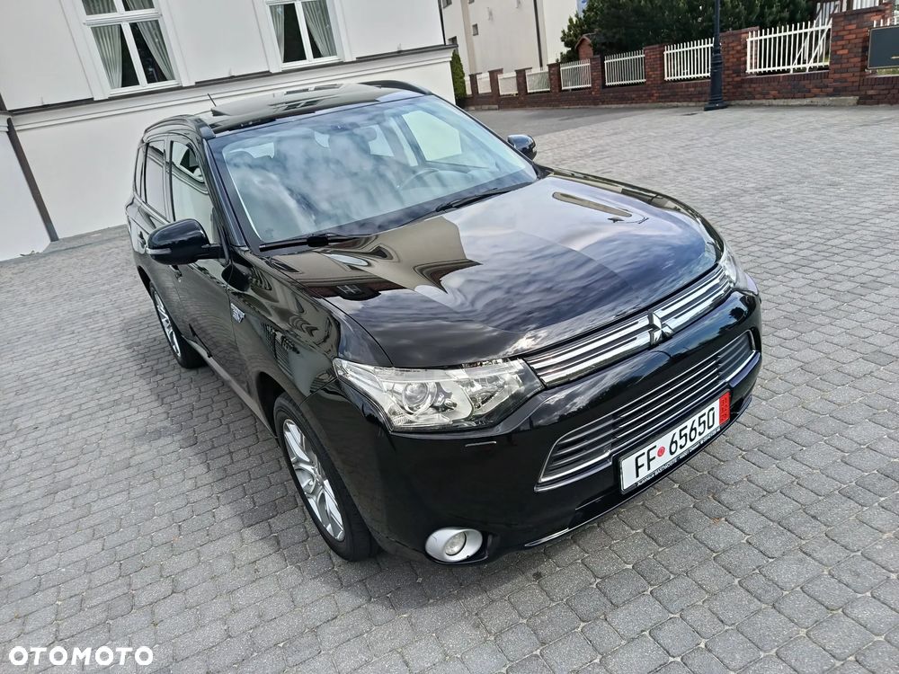 Mitsubishi Outlander 2.0 4WD Plus - 6