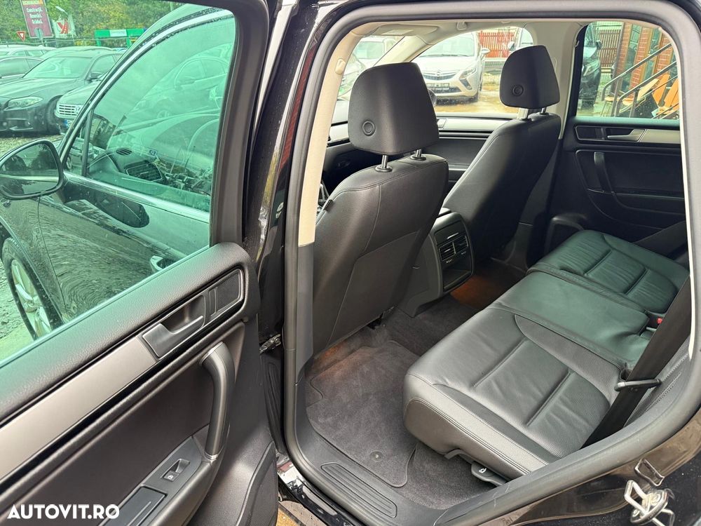 Volkswagen Touareg - 14