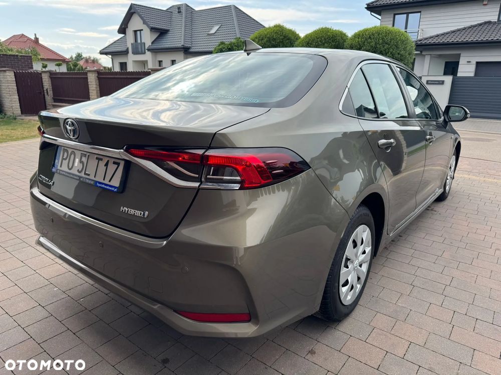 Toyota Corolla - 4
