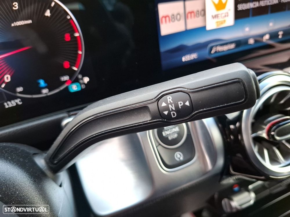 Mercedes-Benz GLB 200 d AMG Line - 16