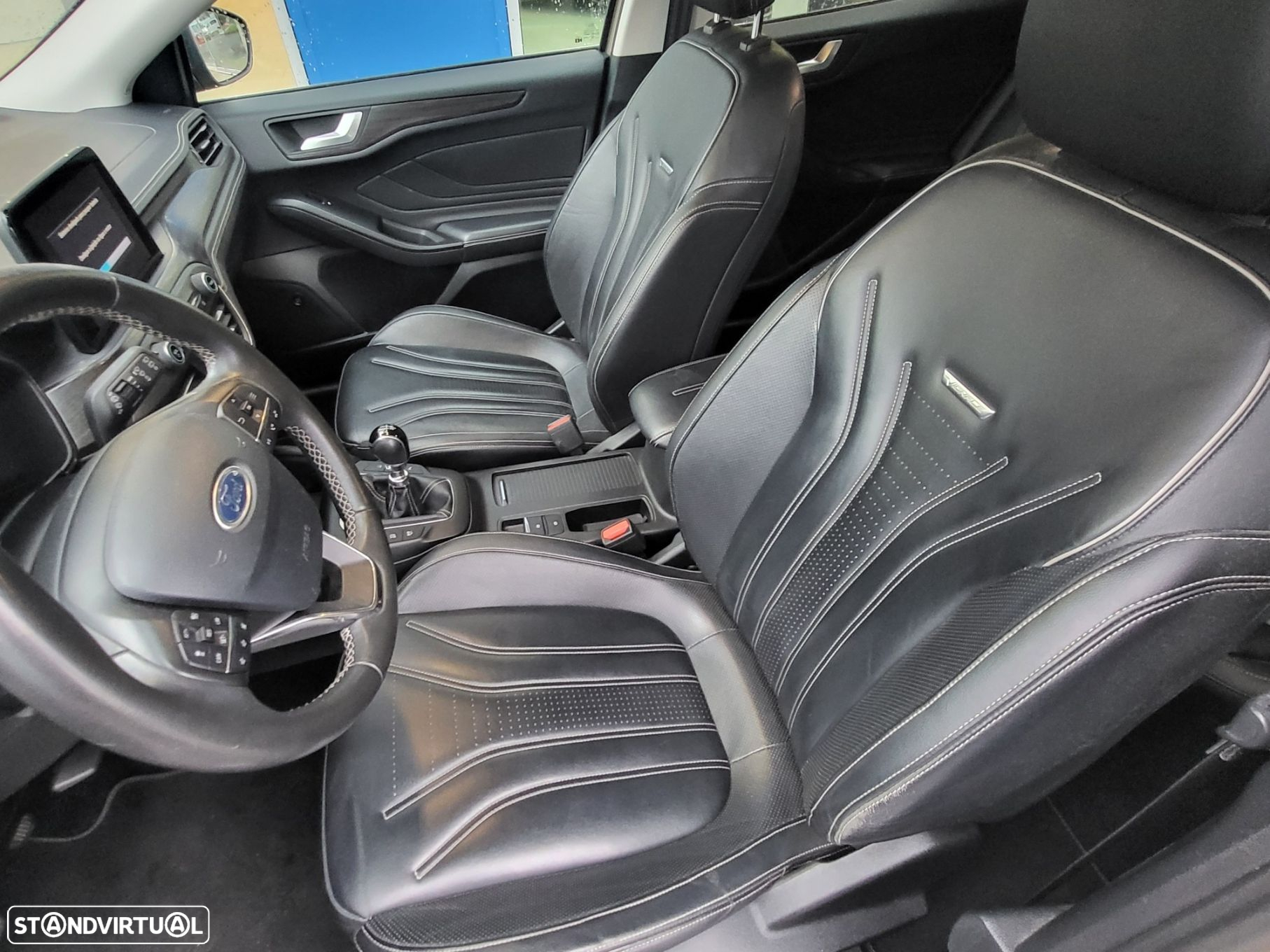Ford Focus SW 1.5 TDCi EcoBlue Vignale - 6