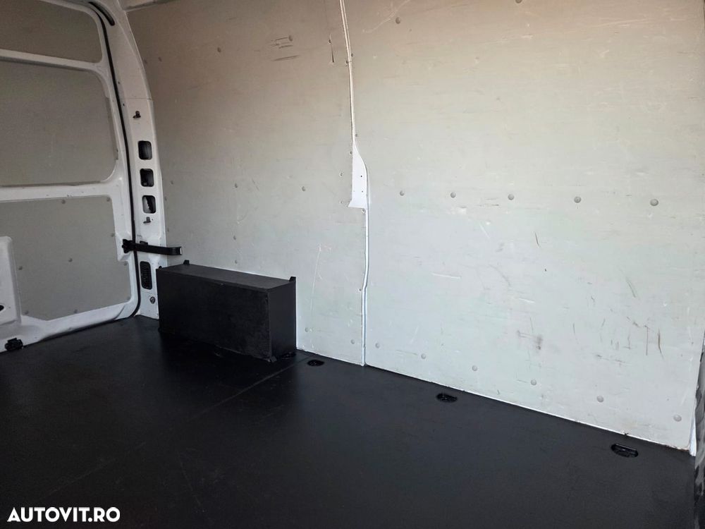 Renault New Master L2H2 - 16