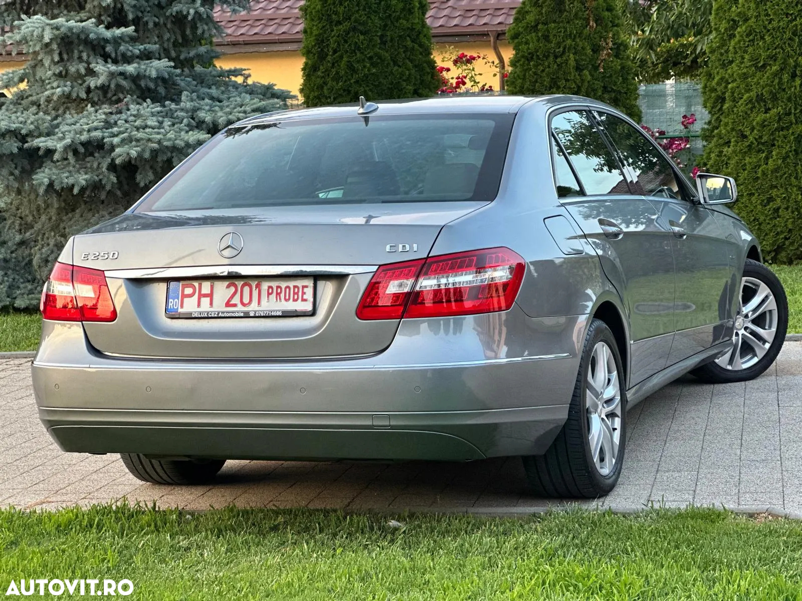 Mercedes-Benz E 250 CDI DPF BlueEFFICIENCY Automatik Avantgarde - 4