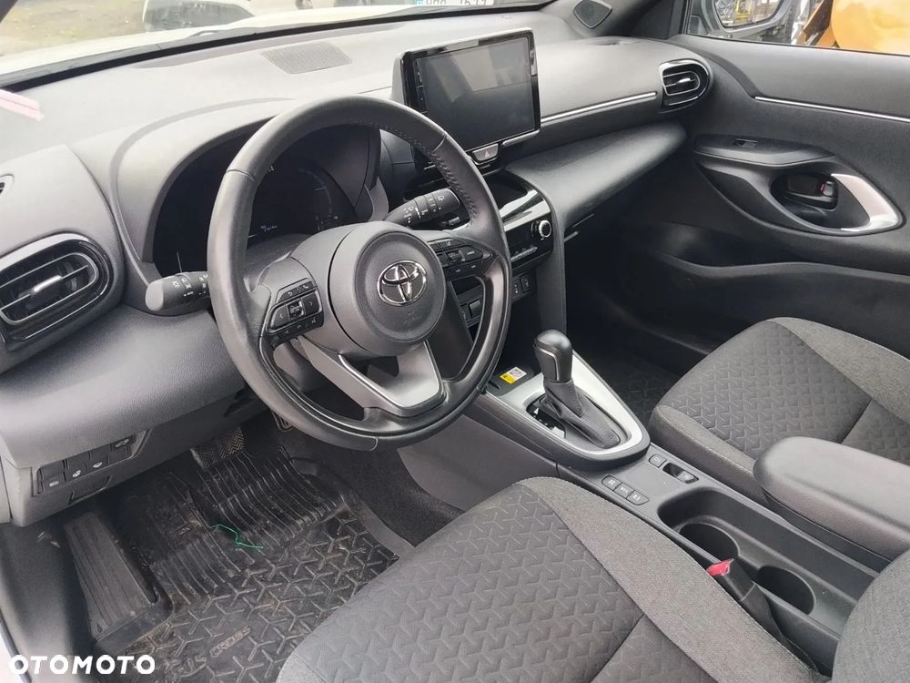 Toyota Yaris Cross - 5