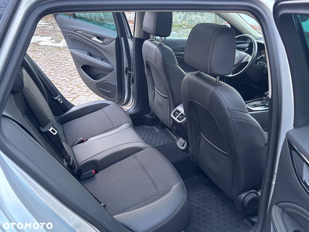 Opel Insignia 2.0 BiTurbo D 4x4 Automatik Ultimate Exclusive - 9