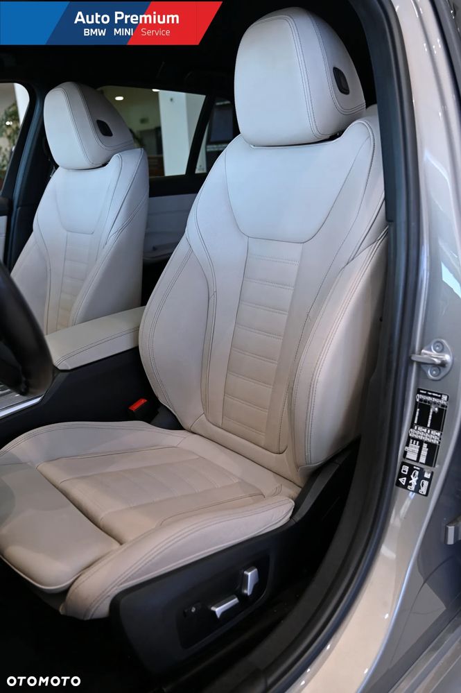 BMW Seria 3 330i xDrive M Sport sport - 15