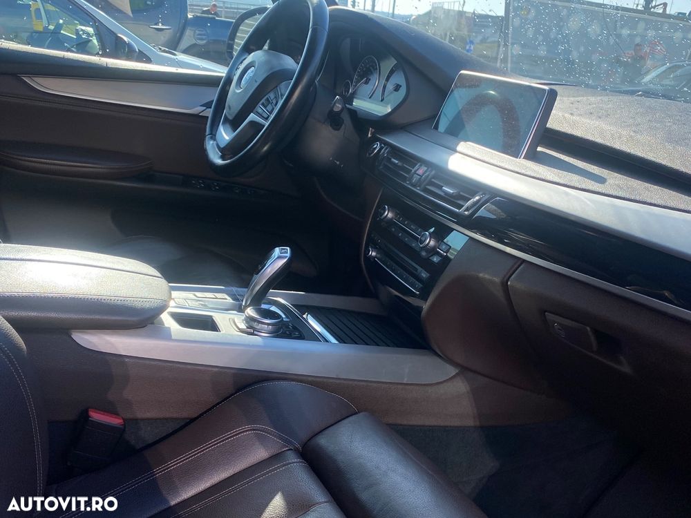 BMW X5 xDrive30d - 10