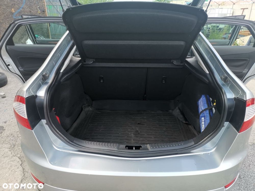 Ford Mondeo - 7