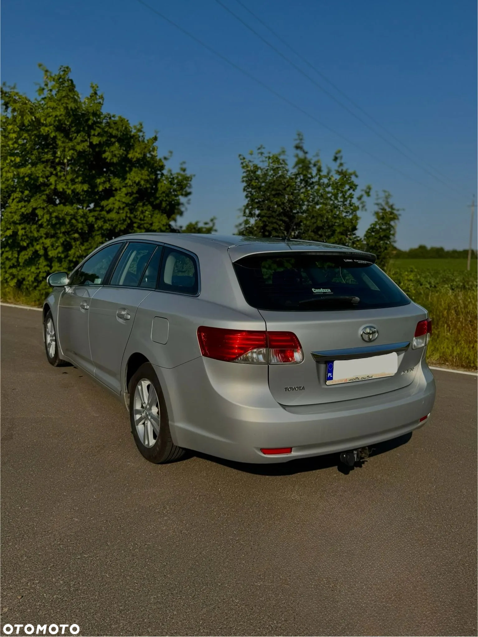 Toyota Avensis 2.0 D-4D Luna - 2