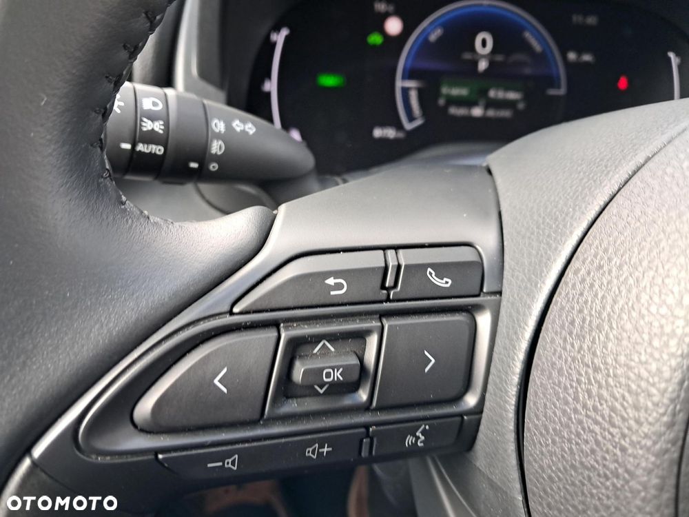 Toyota Yaris Cross Hybrid 1.5 Style - 29