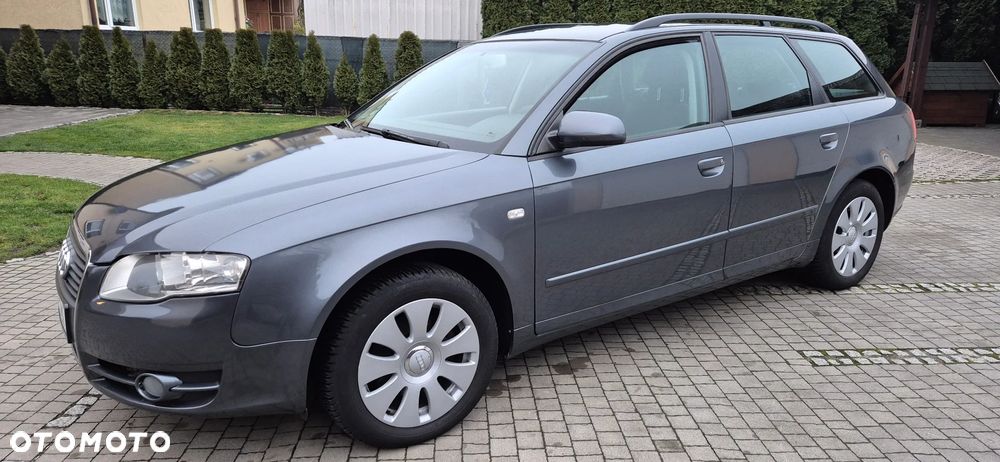 Audi A4 Avant 2.0 TDI DPF - 2