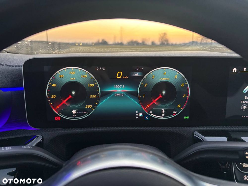 Mercedes-Benz CLA 250 4Matic 7G-DCT - 14