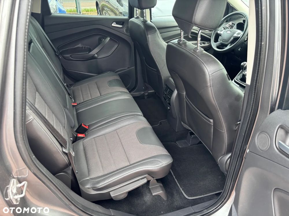 Ford Kuga 2.0 TDCi 4x4 Individual - 16