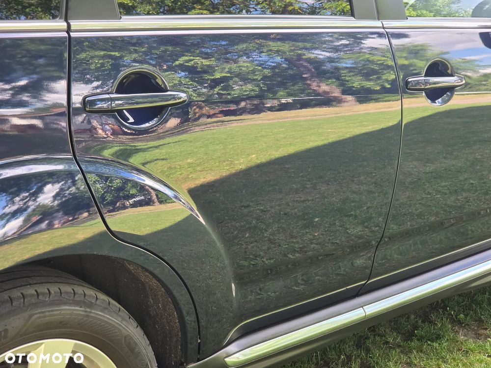 Mitsubishi Outlander 2.0 DI-D 4WD Intense - 18