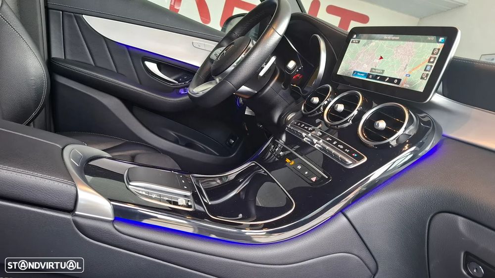Mercedes-Benz GLC 300 de 4Matic 9G-TRONIC AMG Line - 3