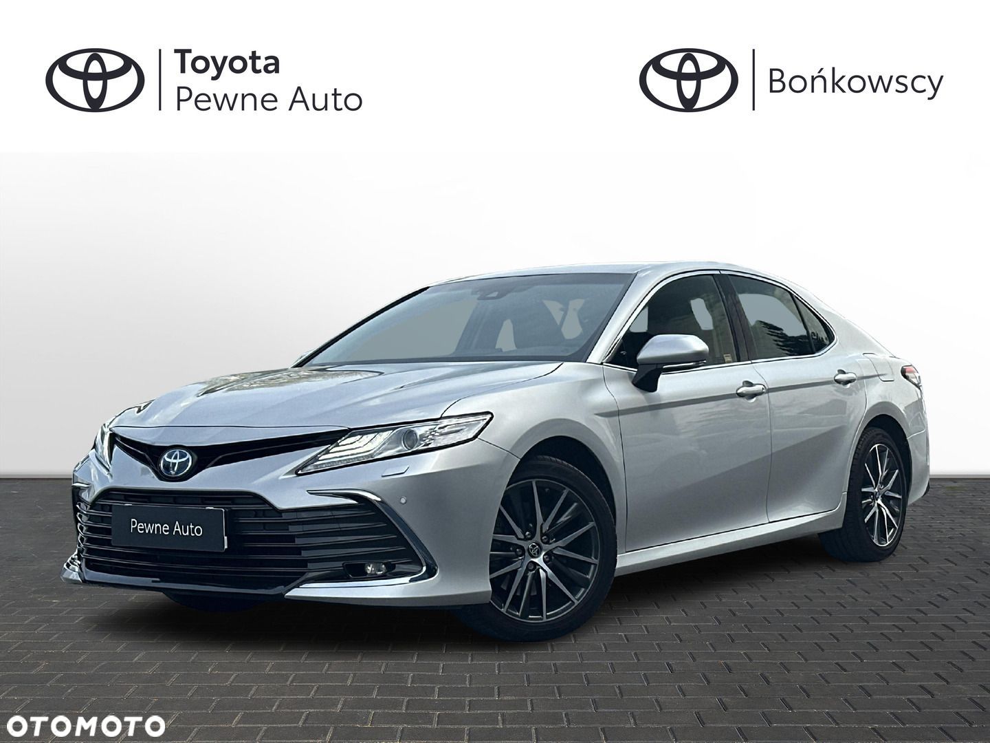 Toyota Camry - 1