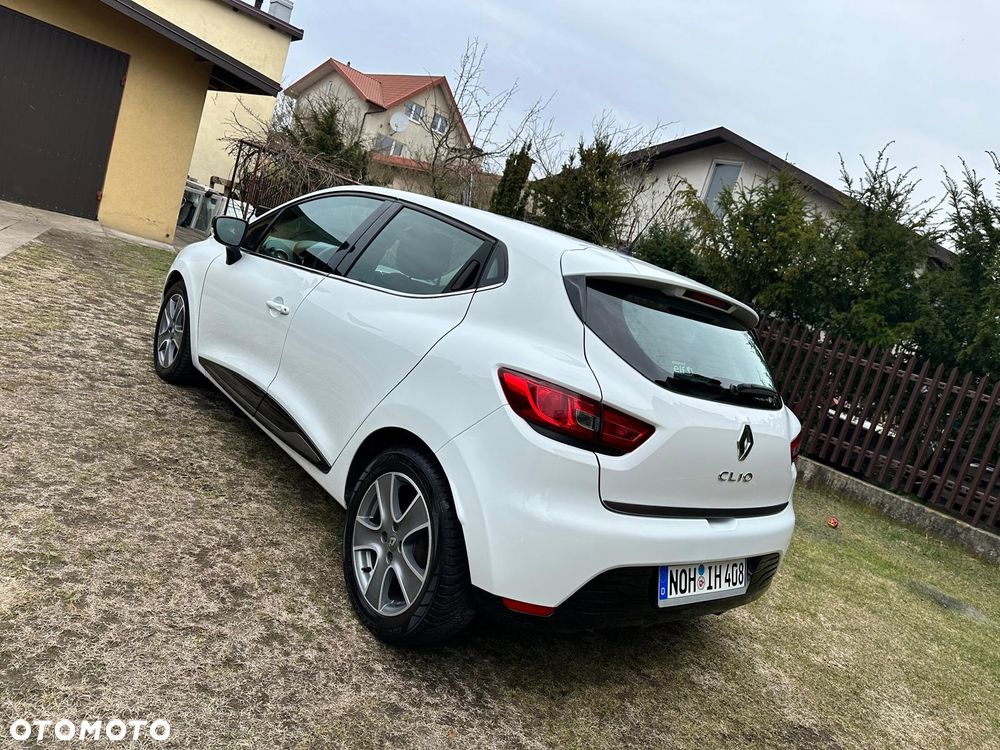 Renault Clio 1.2 16V 75 Dynamique - 3