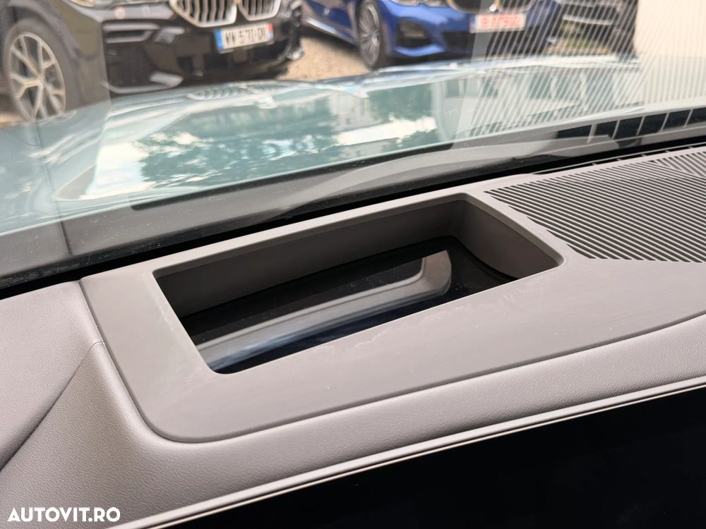 BMW Seria 5 520i Aut. - 23
